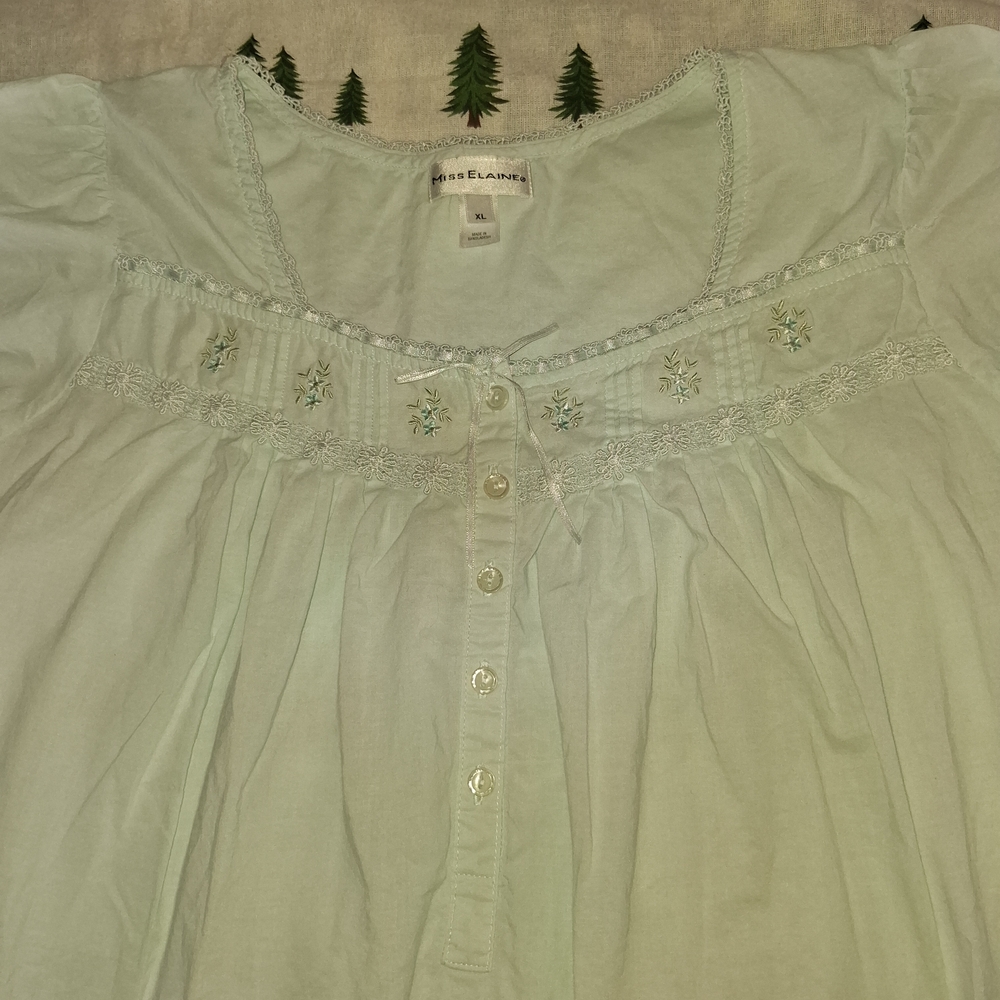 Sold - Picture 2 of 6